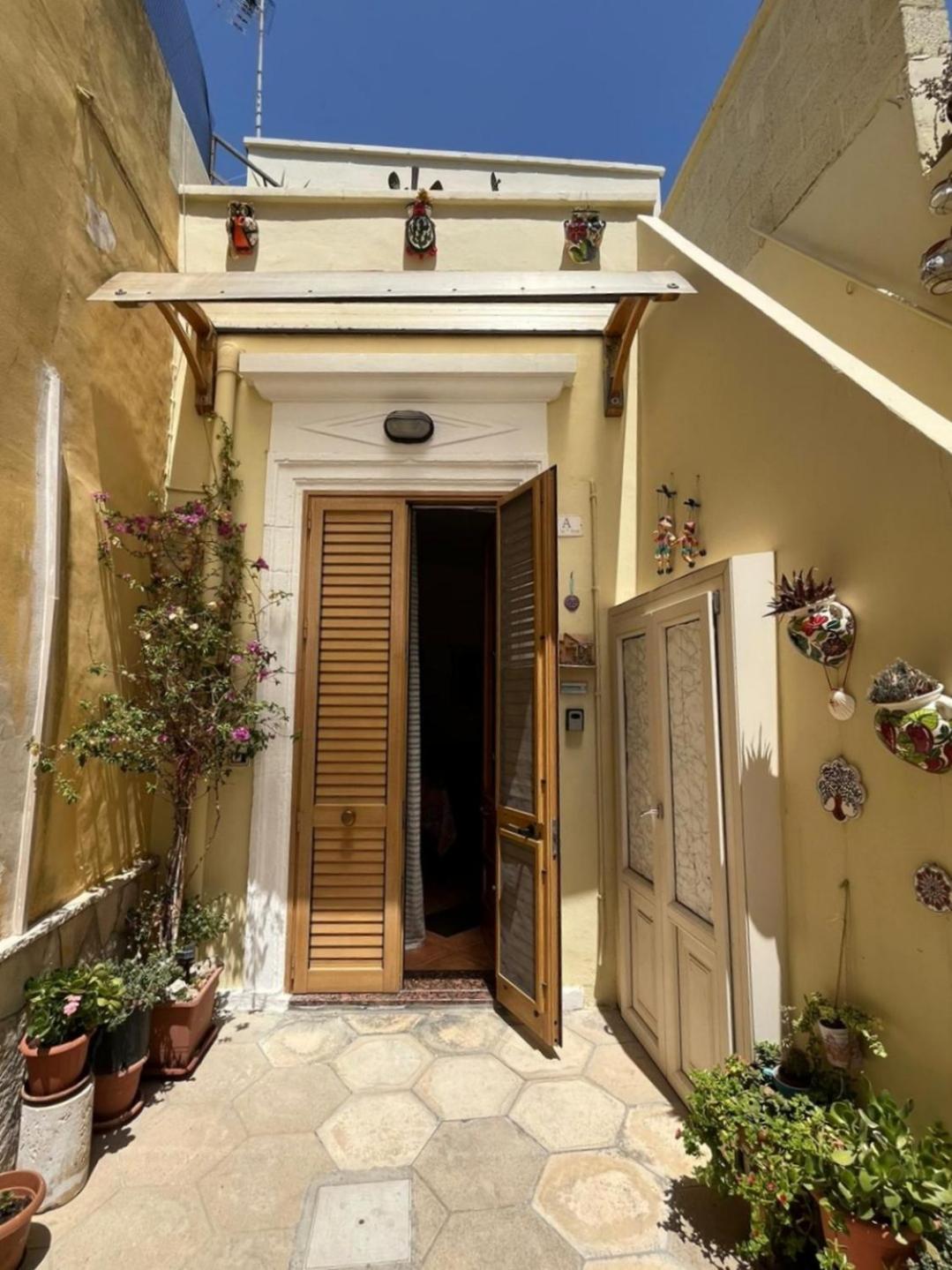 הוילה סורבו La Casa Di Giu Salento מראה חיצוני תמונה